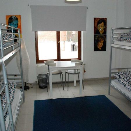 Brussels Hello Hostel Koekelberg المظهر الخارجي الصورة