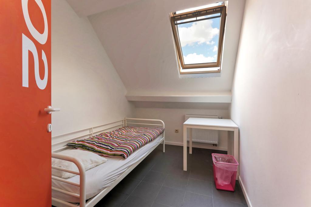Brussels Hello Hostel Koekelberg المظهر الخارجي الصورة