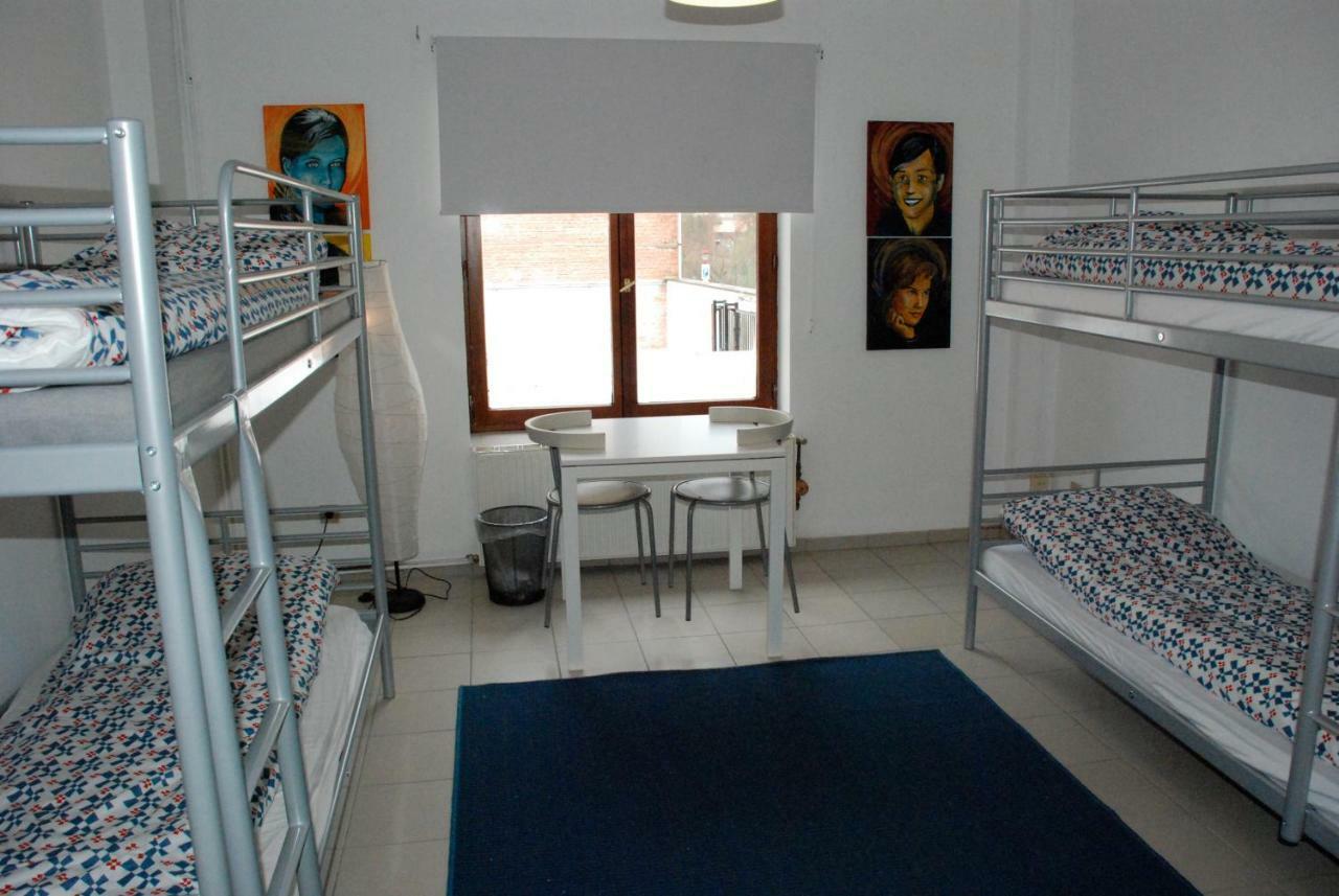 Brussels Hello Hostel Koekelberg المظهر الخارجي الصورة