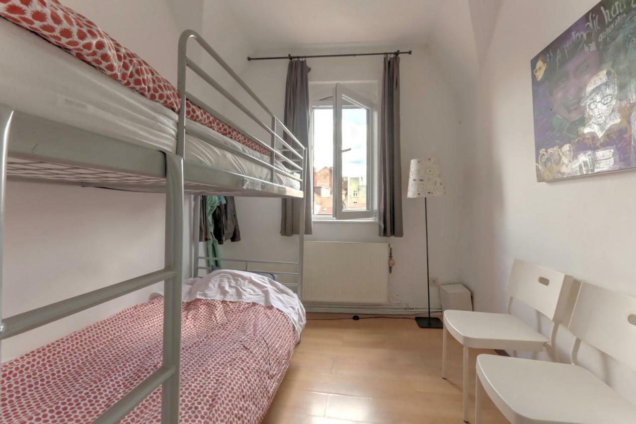 Brussels Hello Hostel Koekelberg المظهر الخارجي الصورة